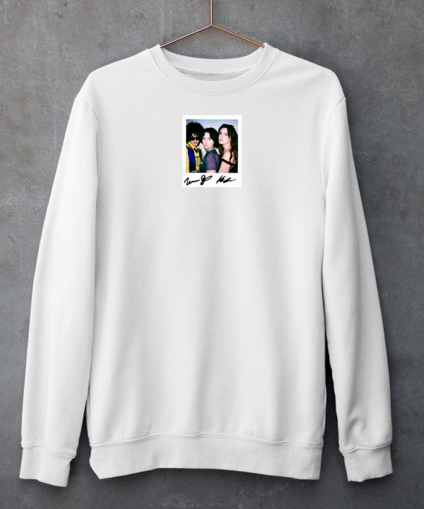 Whereismuna Polaroid White Tee4